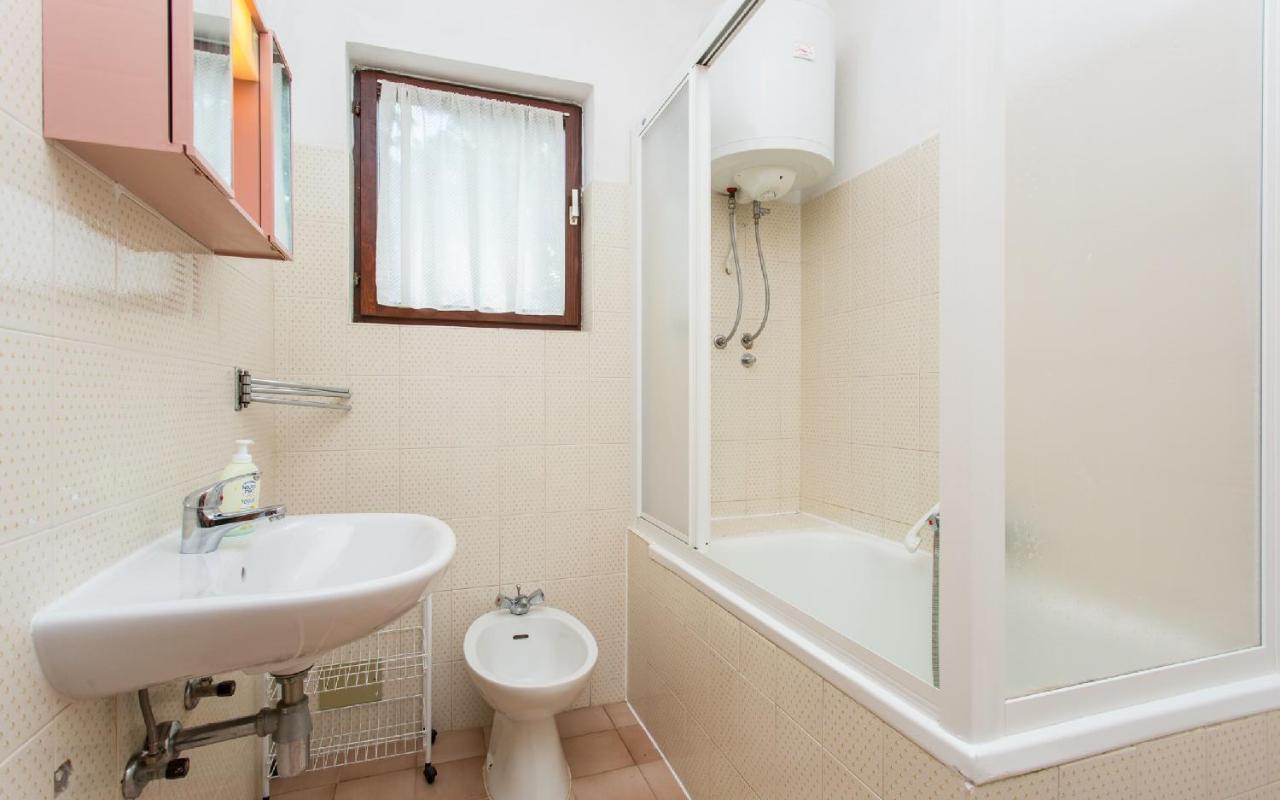 Apartman Broznic Šilo Екстериор снимка