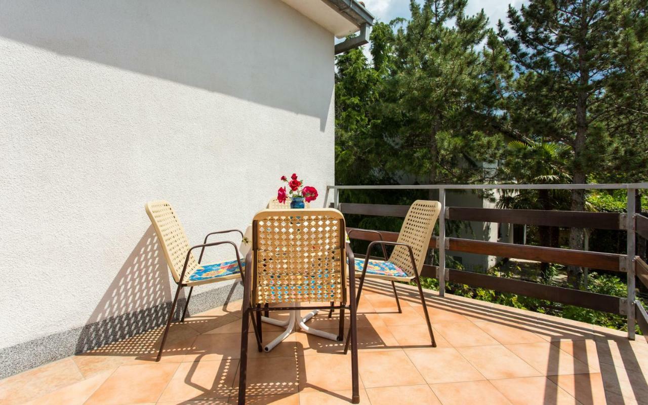 Apartman Broznic Šilo Екстериор снимка