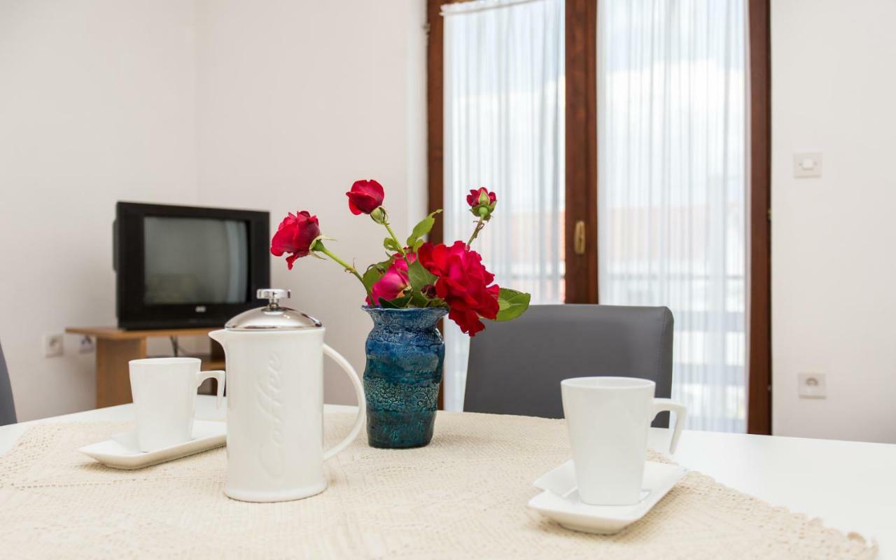 Apartman Broznic Šilo Екстериор снимка